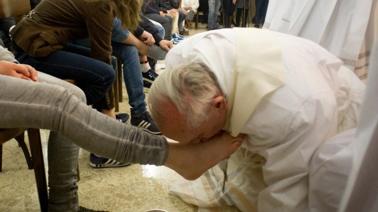 Capellán de la cárcel de Rebibbia: Ánimo por la presencia del Papa