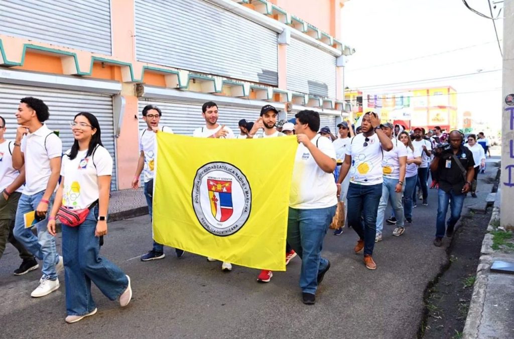 Jóvenes dominicanos celebraron la Peregrinación Nacional Universitaria